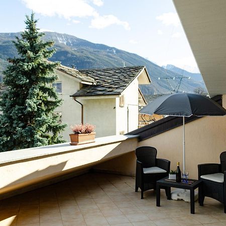 Sarre Skyline Apartment - Relax In Valle D'아오스타 외부 사진